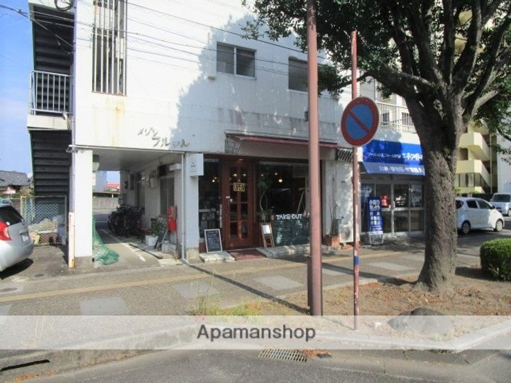 野崎ビルの周辺