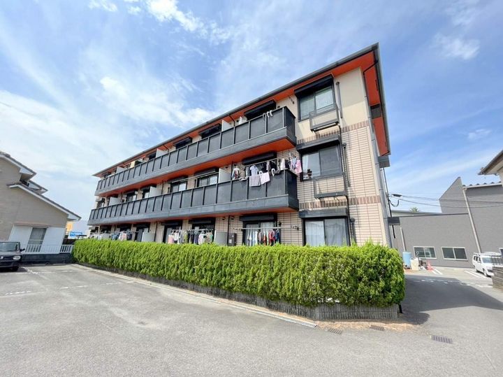 エアーズロックの外観