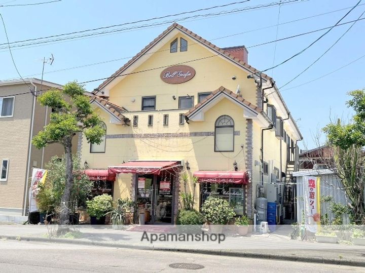 エクセルシオールⅠの周辺