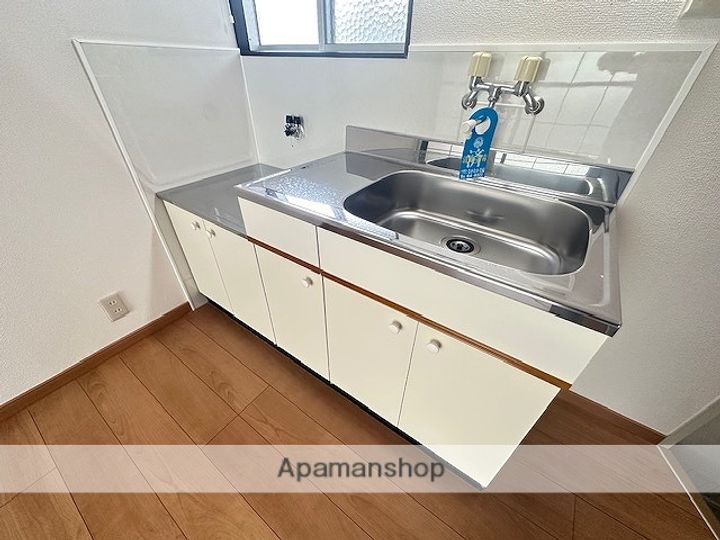 片岡コーポ201のキッチン