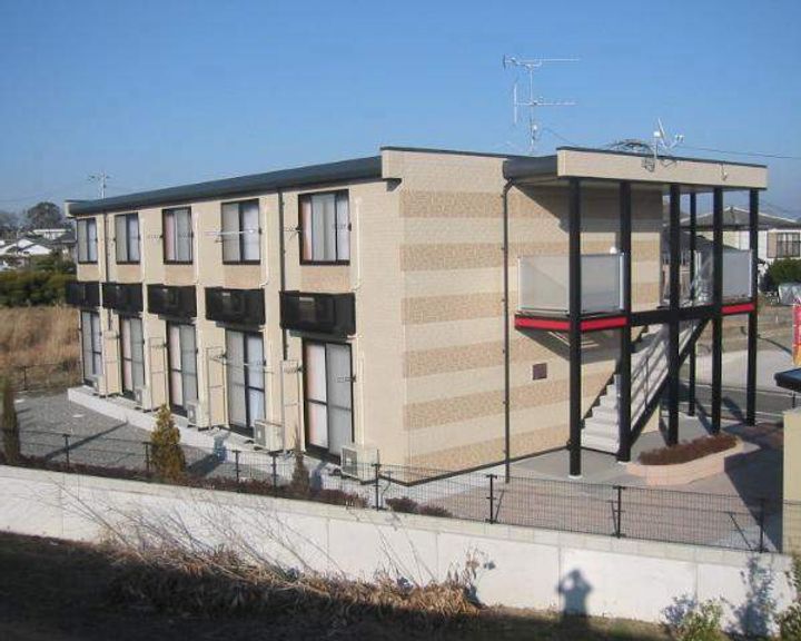 レオパレスMOONⅡ103の外観