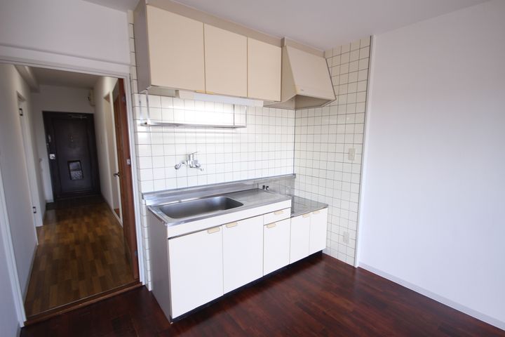 メゾンド都原307の内装