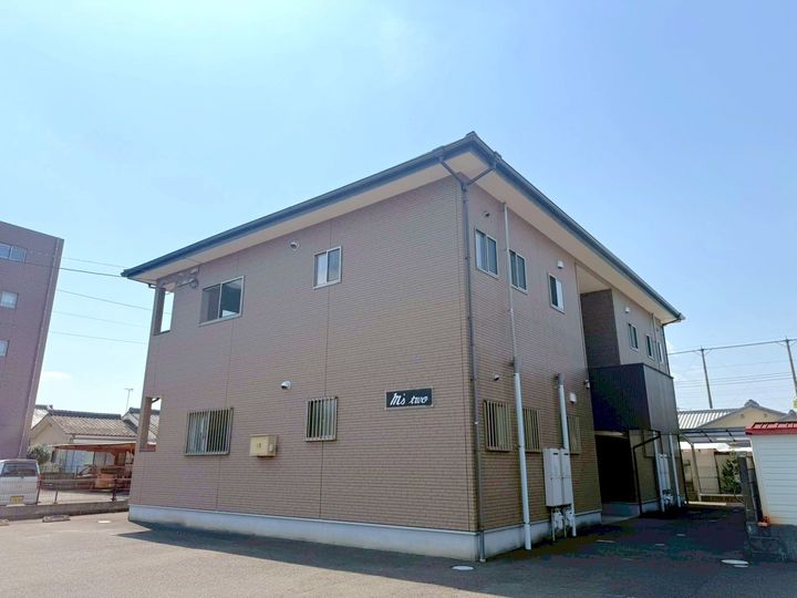 M’S TWO(エムズツー)の外観