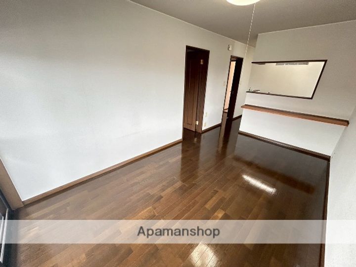 MT番館205の内装