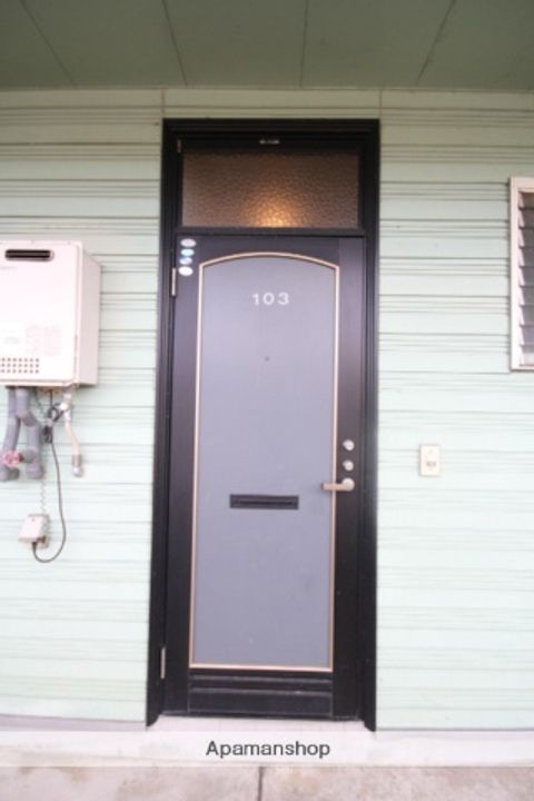 エクセレントハイツの外観