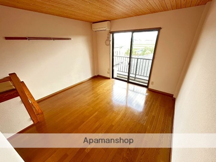 ラパン吉尾303の内装