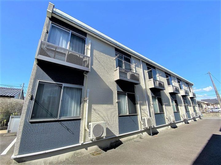 レオネクストリヴァーノームの外観