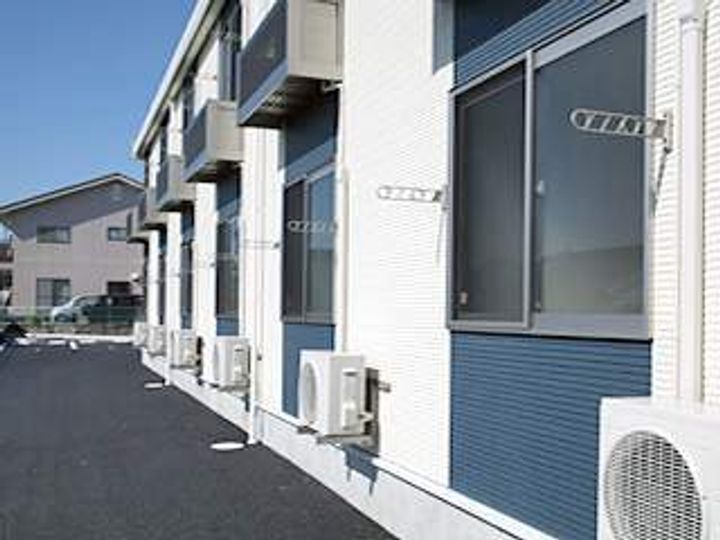 レオネクストリヴァーノームの外観