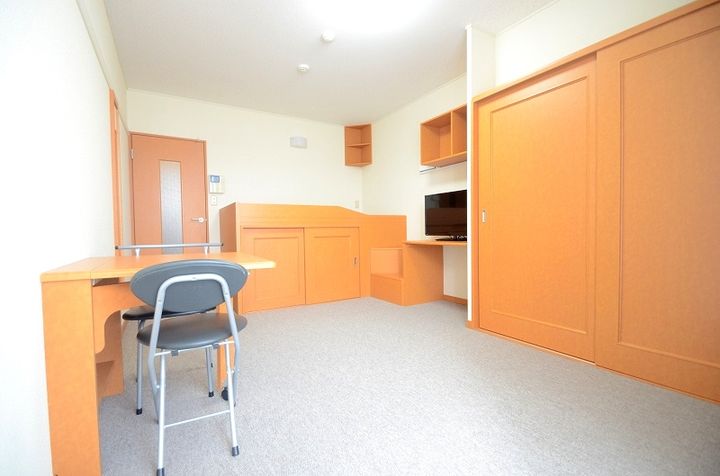 レオパレスMOONⅡ103の居間