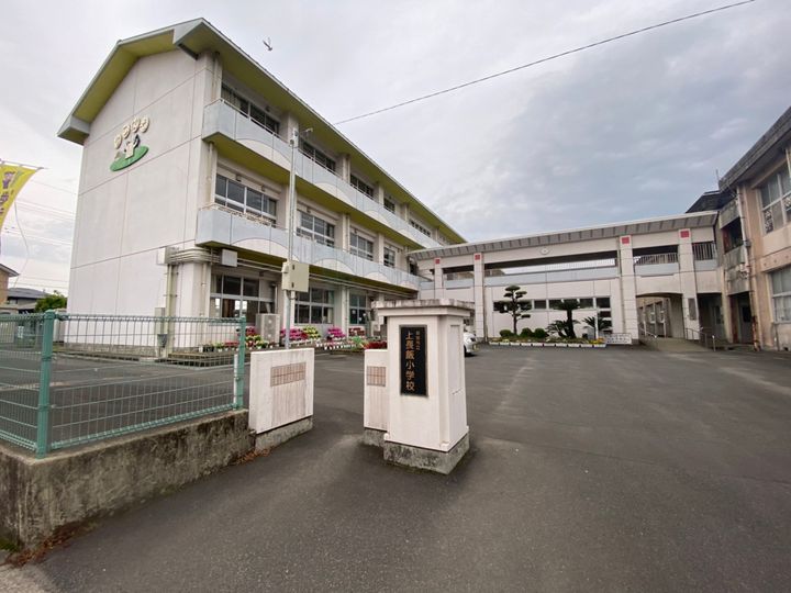 レオパレスノア都城202の周辺