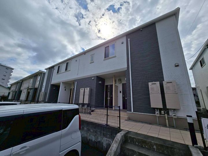 ポライトリー Bの外観