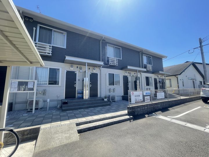 セジュールエクラ A棟の外観