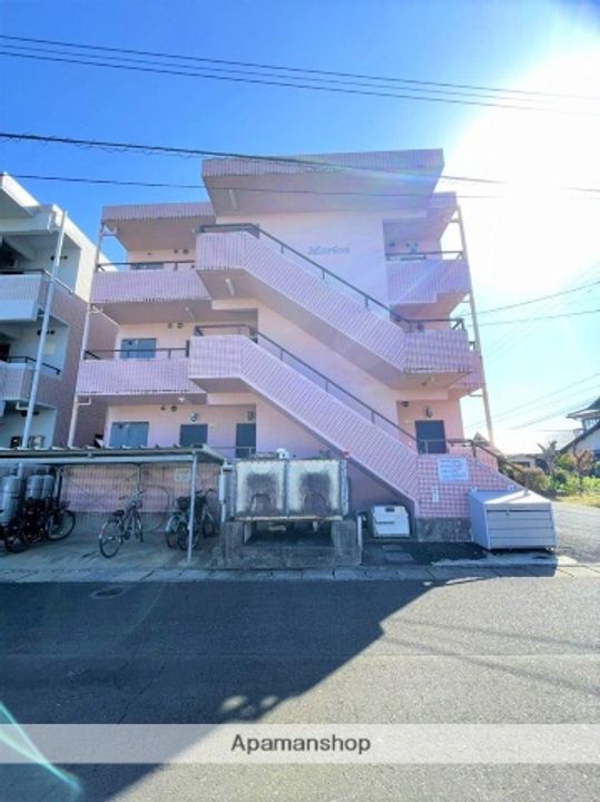 マリオンの外観