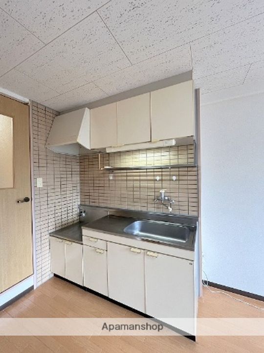 マンションニシヒロ203のキッチン