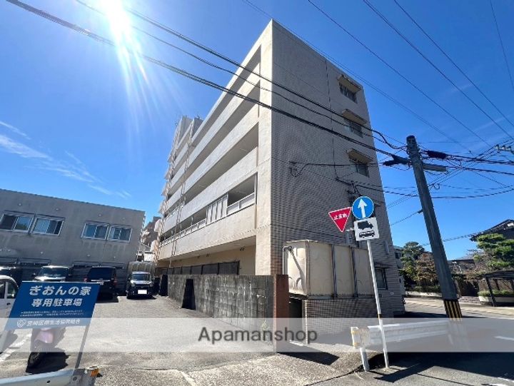 スカイコート宮崎Ⅱの外観