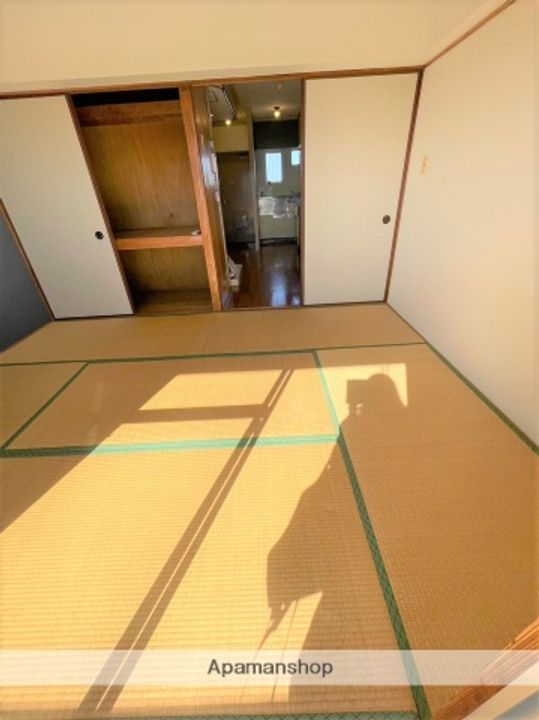 ベルヴィーユ恒久703の内装