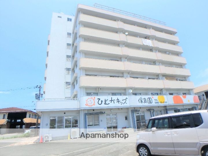 ベルヴィーユ恒久703の外観