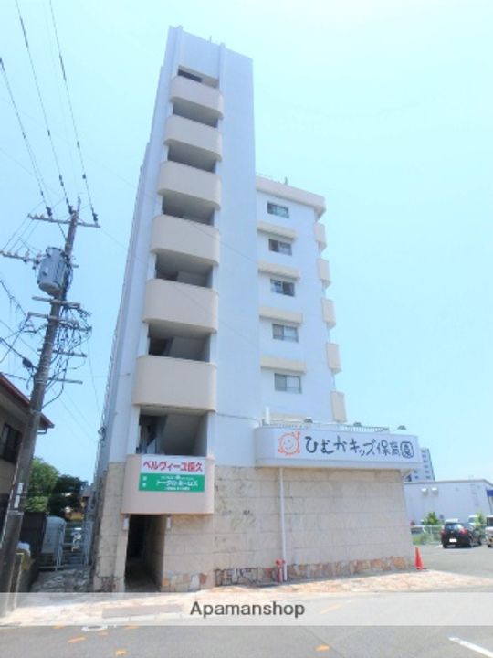 ベルヴィーユ恒久703の外観