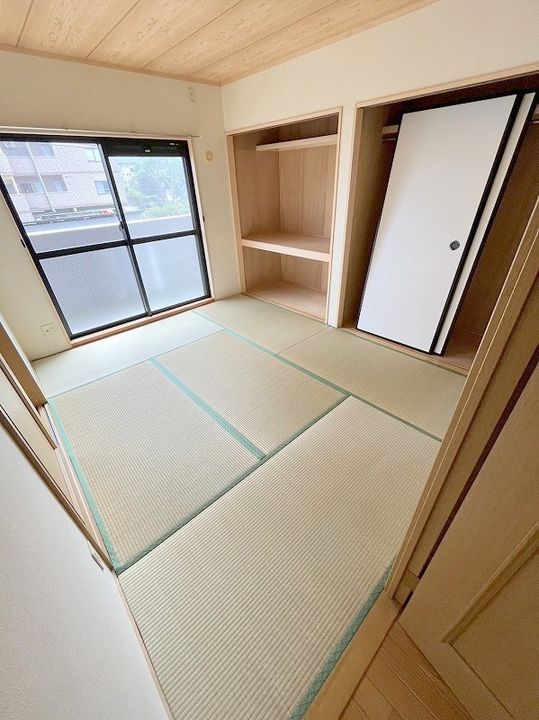 ユーミー由地の内装