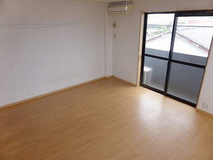 グランディール.J103の居間