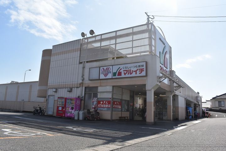 サンプロスペールの周辺