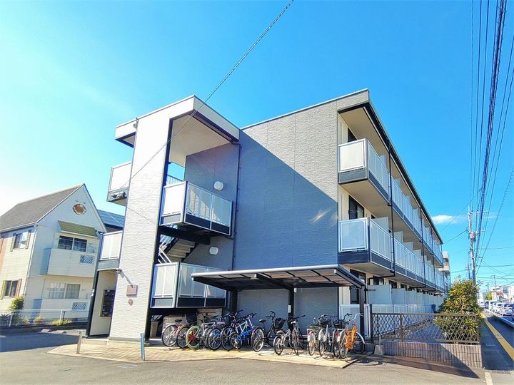 レオパレスラビホワ23303の外観
