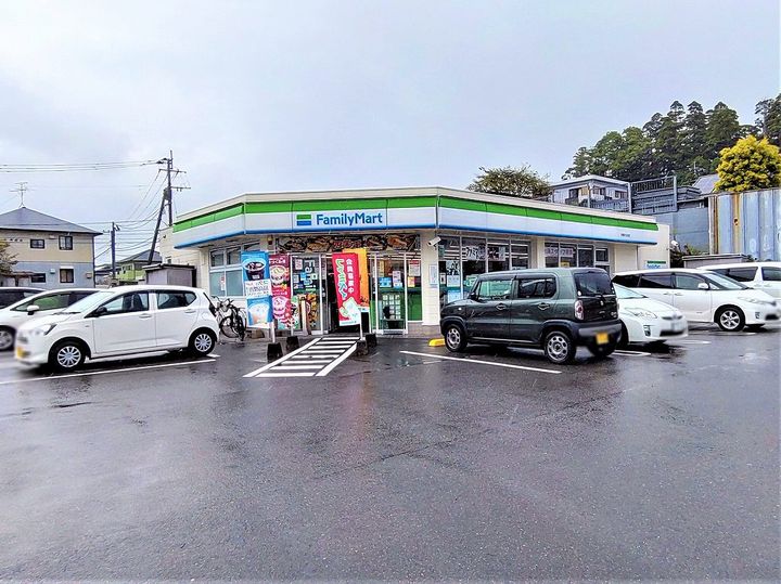 レオパレスめぐみの周辺