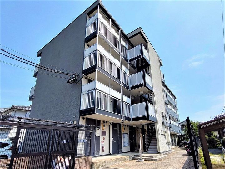 レオパレスヒルズハイネ310の外観