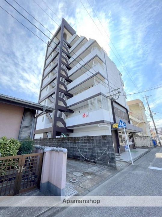 MOANA LE’A末広203の外観