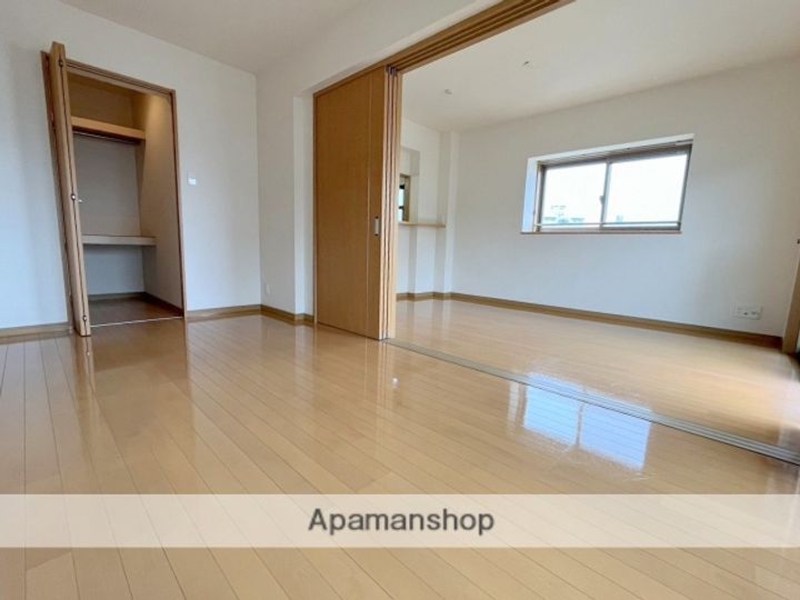 ソレイユコート201の内装