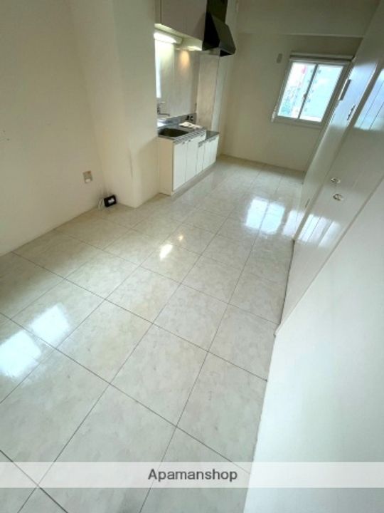 宮崎県宮崎市橘通東5丁目の賃貸マンション701の内装