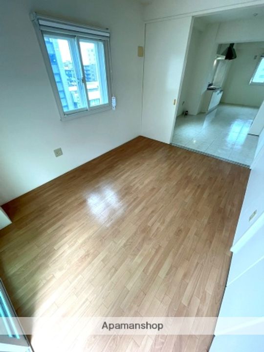 宮崎県宮崎市橘通東5丁目の賃貸マンション701の内装