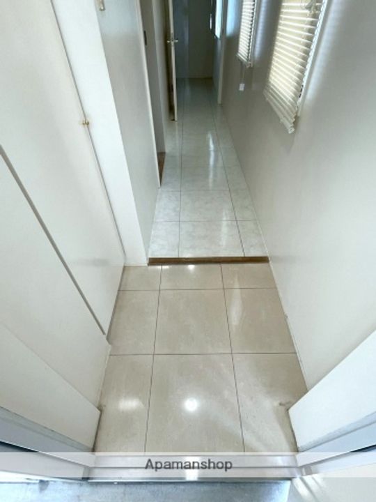 宮崎県宮崎市橘通東5丁目の賃貸マンション701の玄関