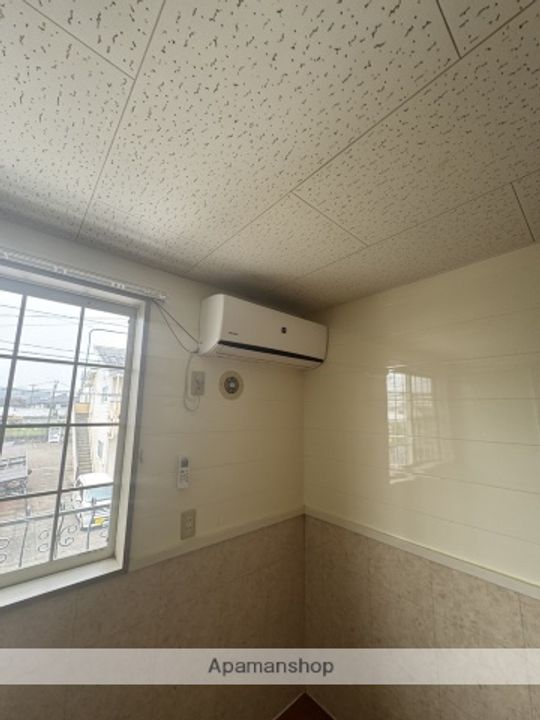 エレガンス恒久Bの内装