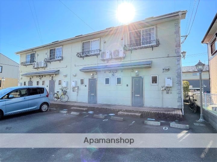 エレガンス恒久Bの外観