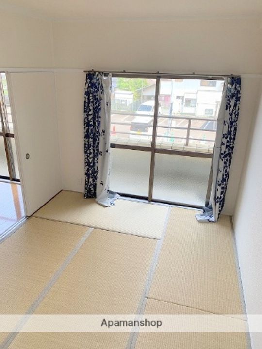 本山ビル202の内装