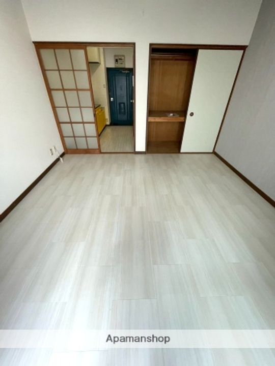 シャルムKの居間