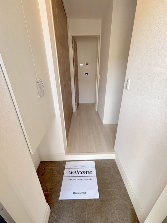 プランドール.i Ⅴ B棟の玄関