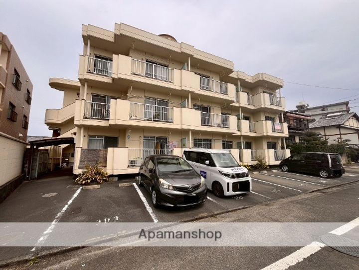 サニーハイツ302の外観