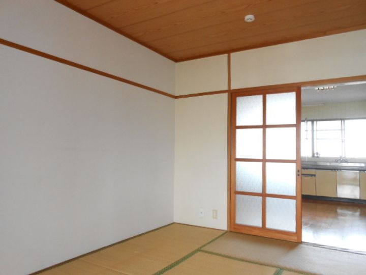 ひまわりマンション301の内装