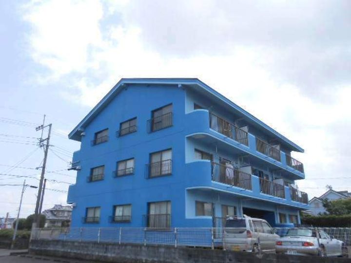 ひまわりマンション301の外観