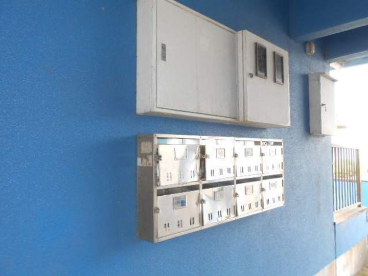 ひまわりマンション301の外観