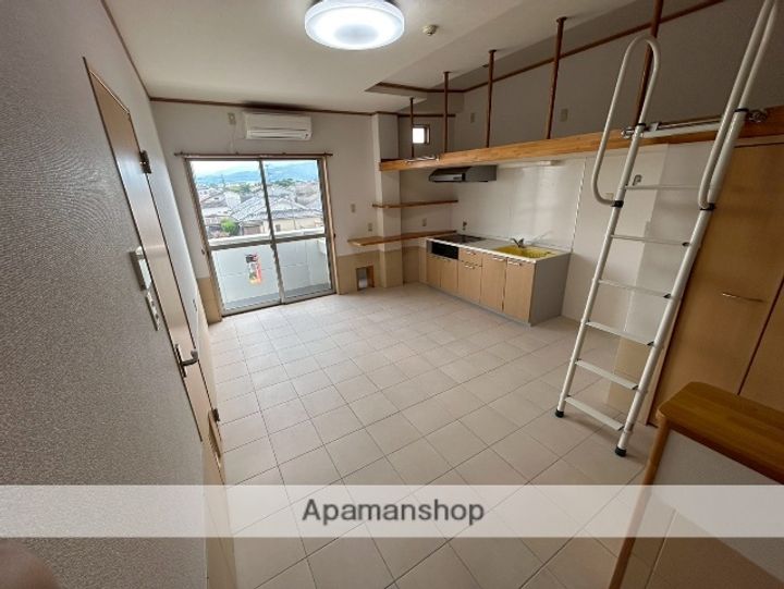 PUPPY−HEIM302の居間