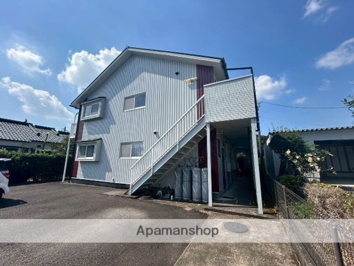 ラ・フォンテーヌ102の外観