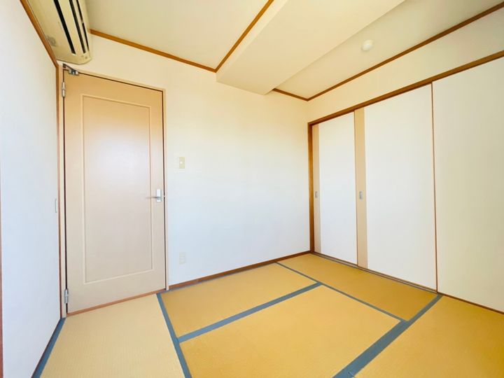 フローリッシュ広呂原の内装