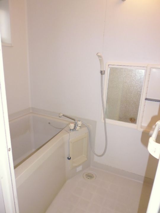 サンパテック2-101の風呂