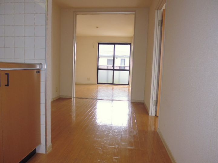 サンパテック2-101の玄関