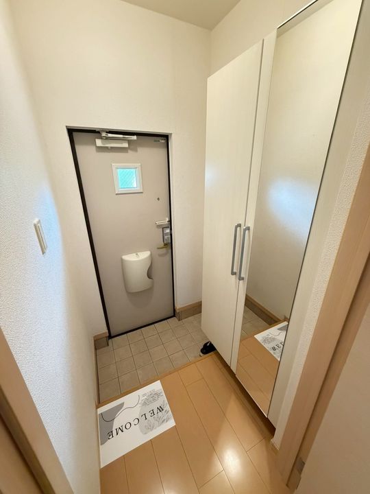 ヌースヴィラの玄関
