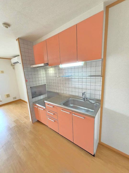 ヴィラ ルミエールBのキッチン