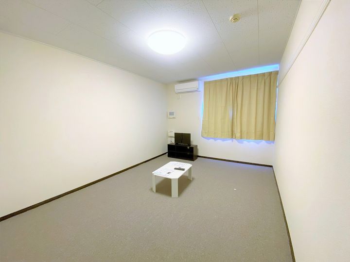 レオネクストひかり202の居間